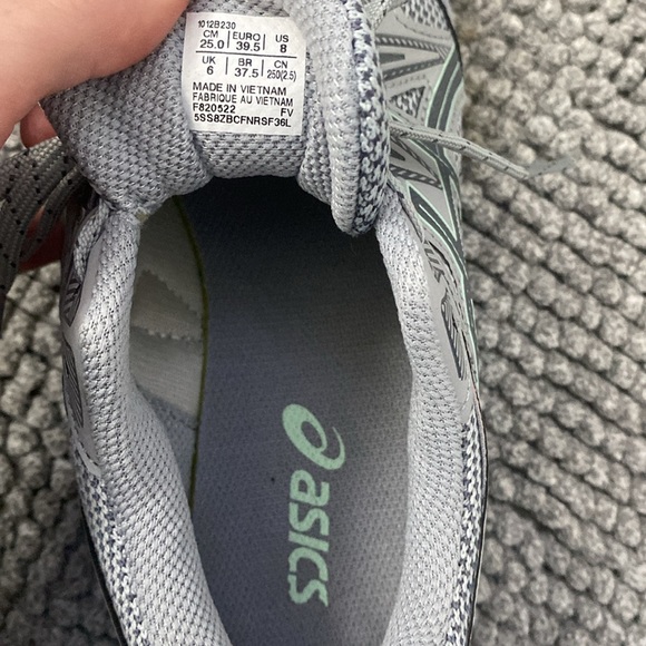 ASICS sneaker - Picture 4 of 4